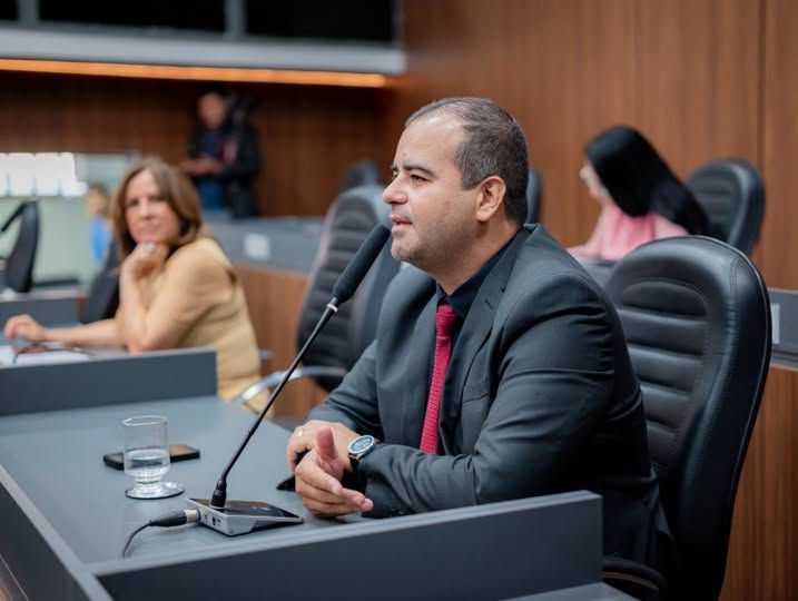 Projeto de Ilde Taques contra importunação sexual nos estádios é aprovado em segunda votação