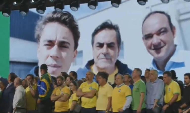 Nikolas Ferreira cria movimento próprio e deve deixar PL, do clã Bolsonaro