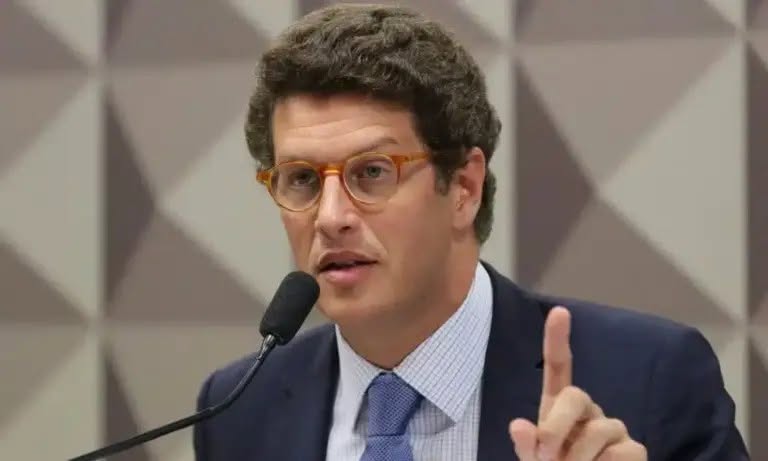 Patrimônio de Ricardo Salles, ex-ministro da "boiada", aumenta 121% em 4 anos, revela TSE