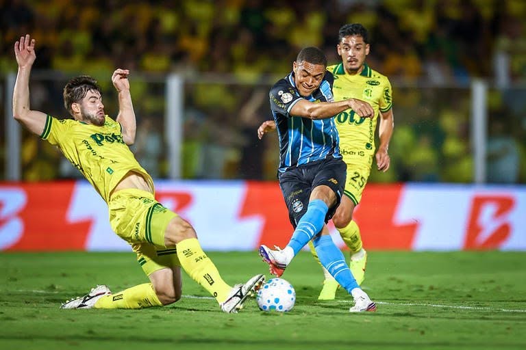 CAMINHO DO ESPORTE: Mirassol sai na frente, mas cede empate ao Grêmio na Copa do Brasil