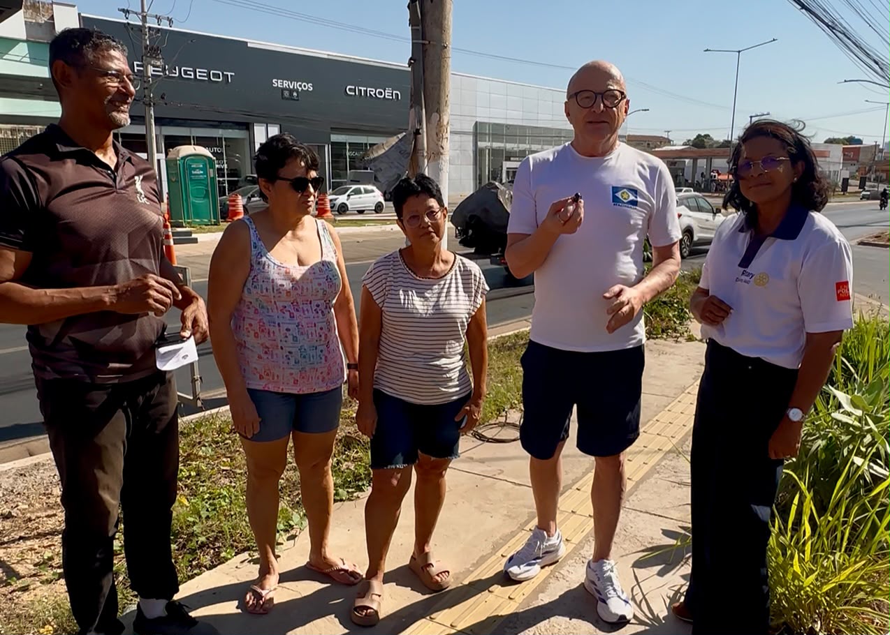 TRAVESSIA SEGURA: Pivetta determina instalação de passarela na Avenida da FEB em VG