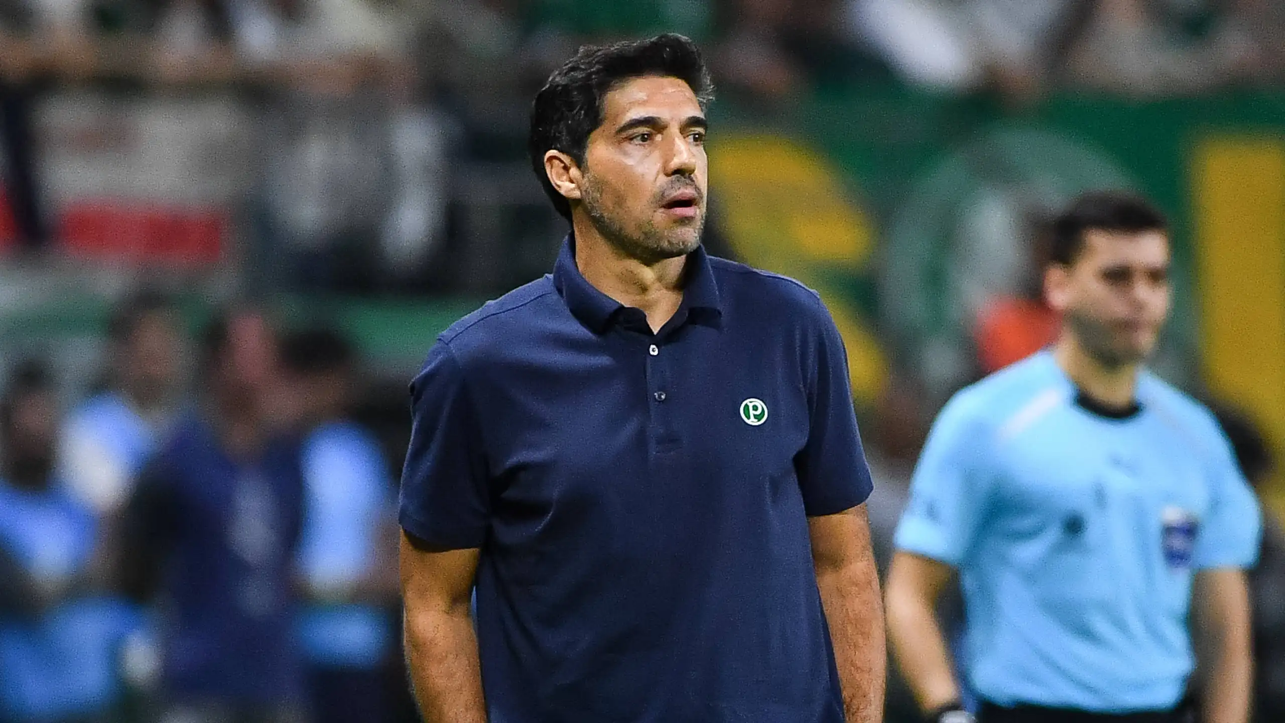 Abel responde à pressão da torcida do Palmeiras e manda recado: "Busquem o treinador do PSG"