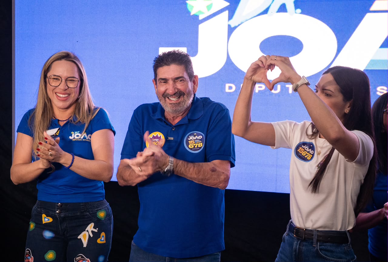 BAIXADA NO CORAÇÃO: Dr. João reúne lideranças em grande festa e dá pontapé inicial na campanha à reeleição em Cuiabá