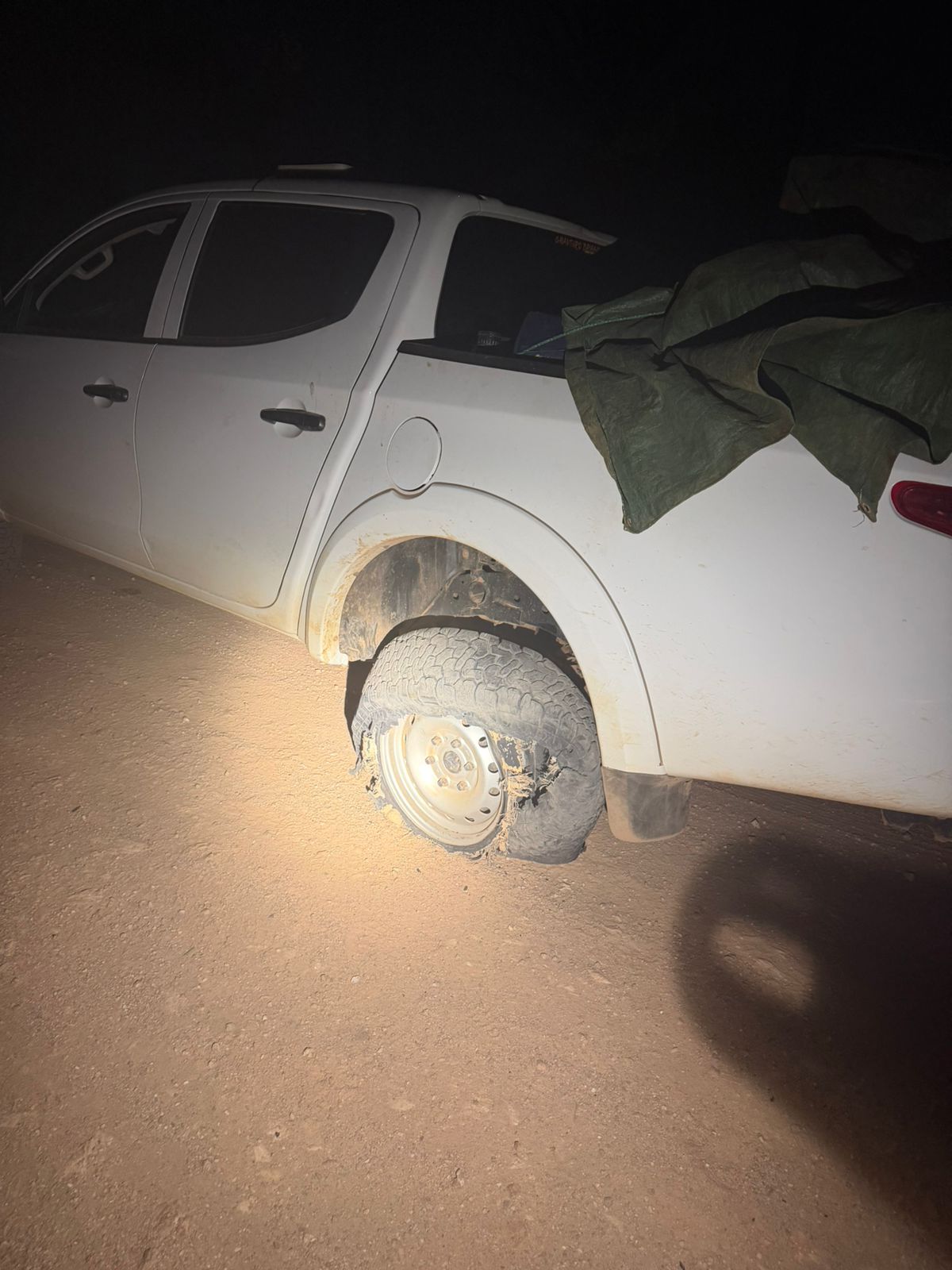 PONTES E LACERDA: Polícia Civil apreende 500 litros de diesel que seriam usados em garimpo ilegal na Terra Indígena Sararé
