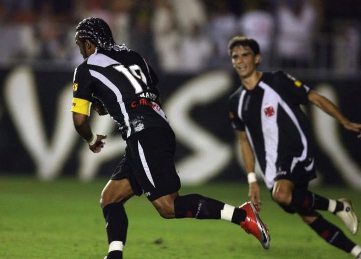 Vasco joga com vantagem contra o Vitória para avançar às semifinais da Copa do Brasil
