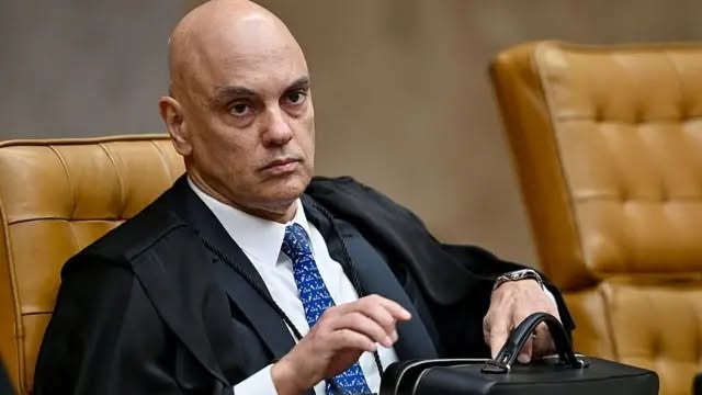 Análise: Moraes vence primeiro round, mas quem agradece é Flávio Bolsonaro