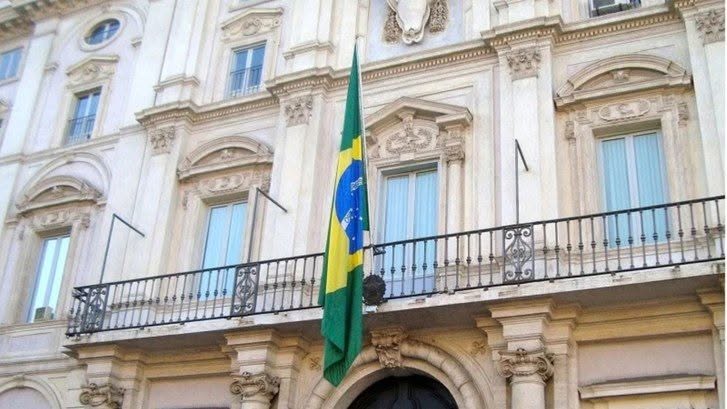 Dois servidores do TRE-MT integram força-tarefa de suporte remoto às eleições em mais de 100 países