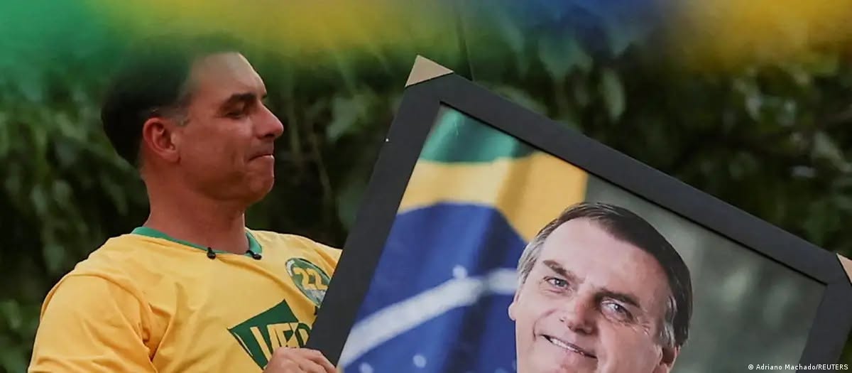 Por que as pesquisas subestimaram Flávio Bolsonaro