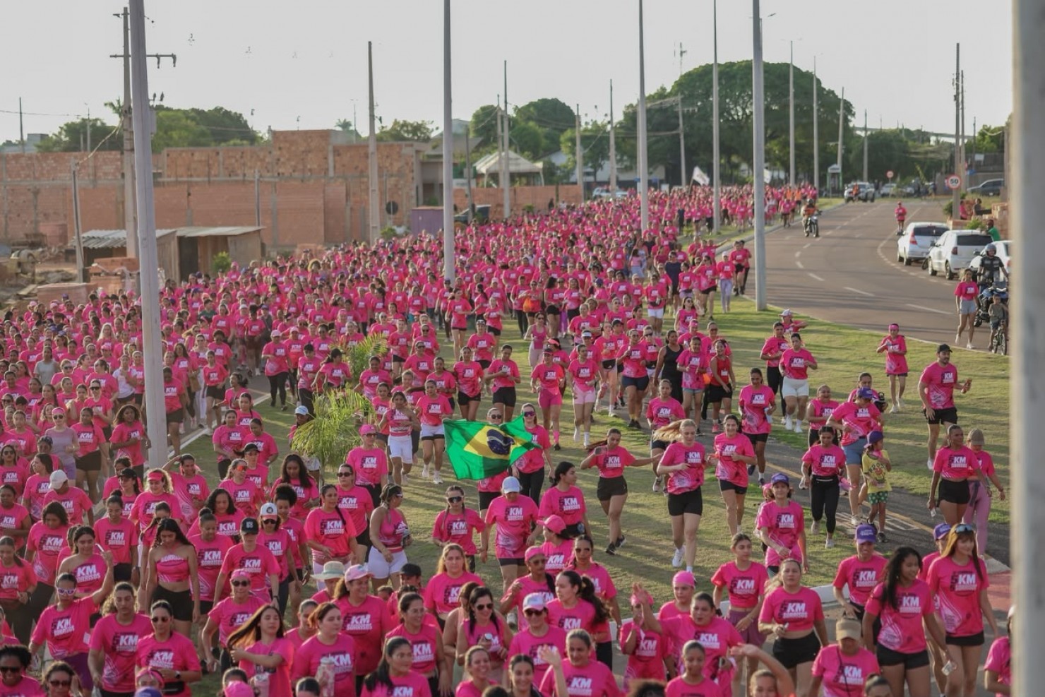 SORRISO: Terceira edição da Corrida 5 km, 5 sorrisos reúne centenas de mulheres