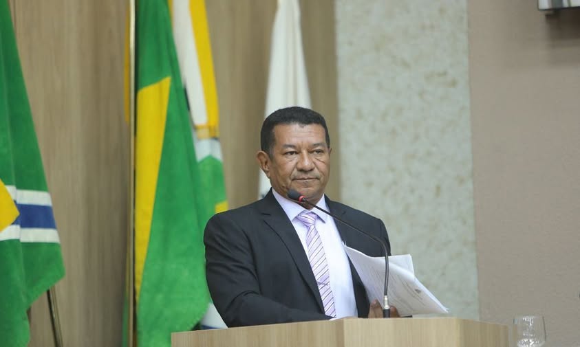 Zezinho Construtor sugere melhorias em infraestrutura viária e odontológica em Sinop