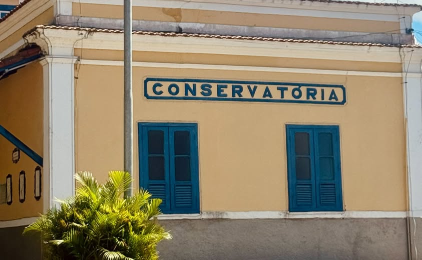 CONSERVATÓRIA: O DISTRITO ONDE AS RUAS CANTAM A HISTÓRIA DA MÚSICA BRASILEIRA