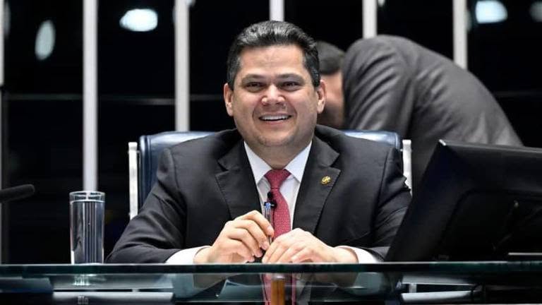 União Progressista apoia a reeleição de Davi Alcolumbre