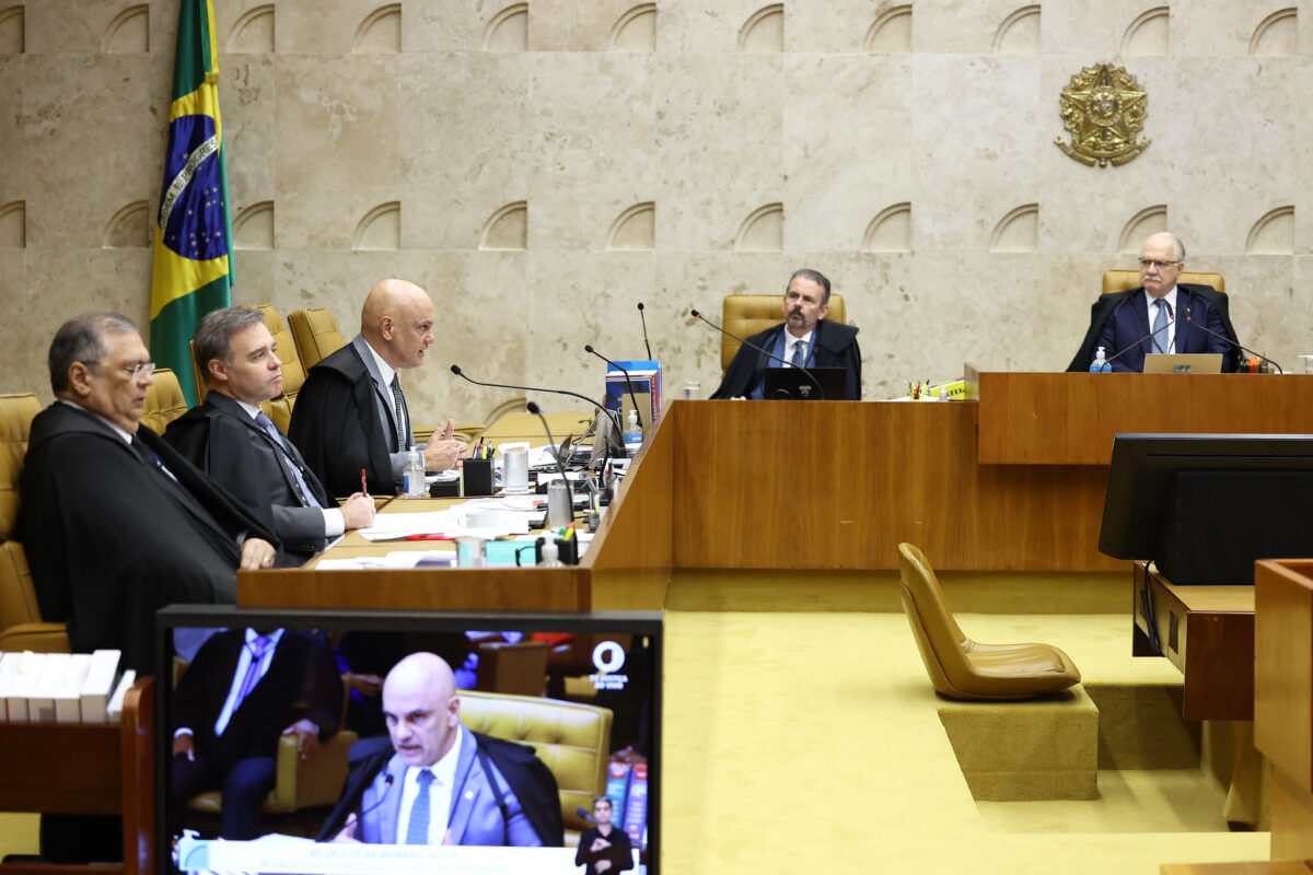 STF suspende julgamento sobre igualdade entre homens e mulheres na previdência complementar