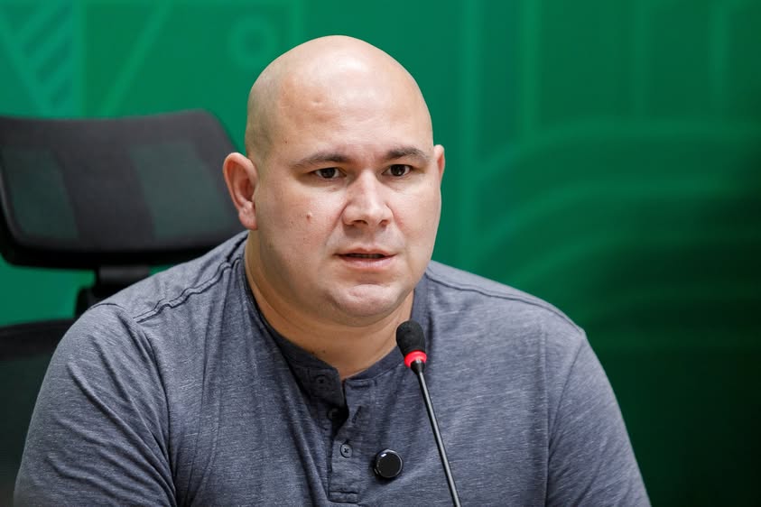 Prefeito anuncia instalação de câmeras em escolas e creches para coibir bulling