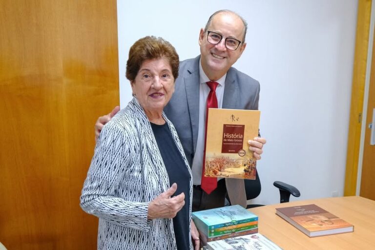 EDUCAÇÃO E CULTURA: Deputado cita recomendação do TCE sobre livros de autores de MT na rede pública como incentivo à leitura e aos escritores defendidos por suas leis