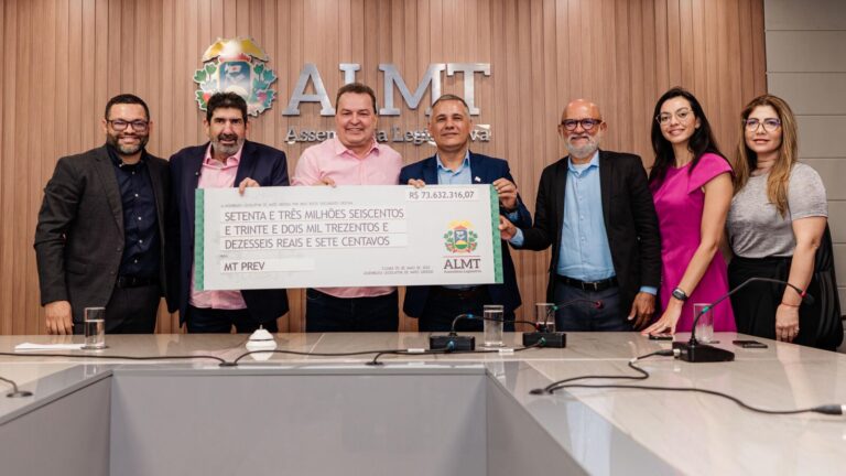 PENSANDO NO FUTURO: Dr. João celebra marco histórico com adesão da AL ao novo modelo previdenciário do MTPrev